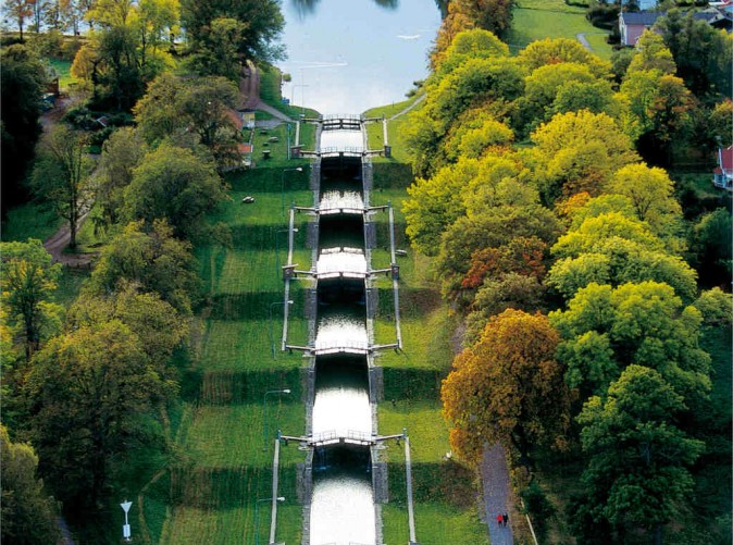 035_Lernidee Reisen_Schoene Aussichten Touristik - Die Schleuse in Bergs slussar - Stromma